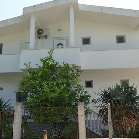 Apartmani Scepanovic Sutomore Buitenkant foto
