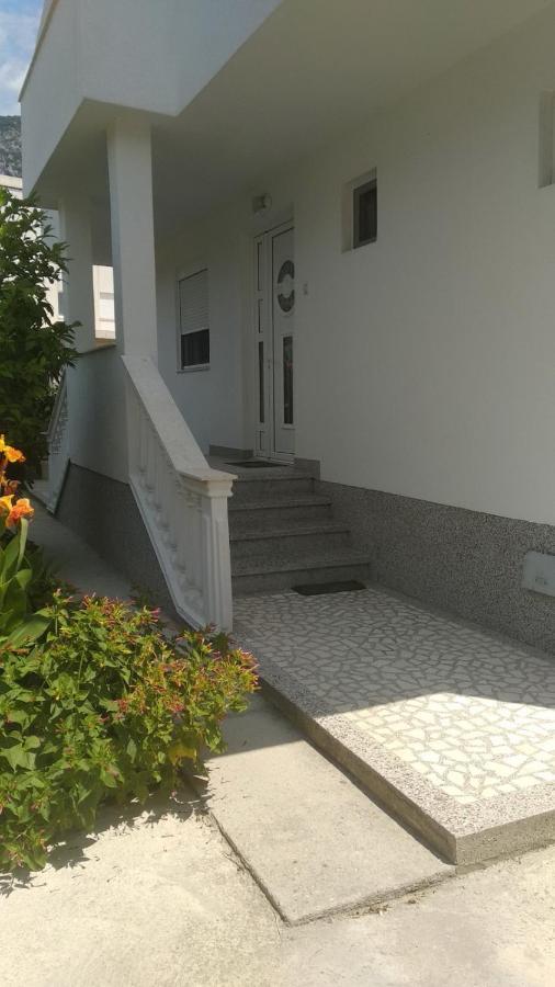 Apartmani Scepanovic Sutomore Buitenkant foto